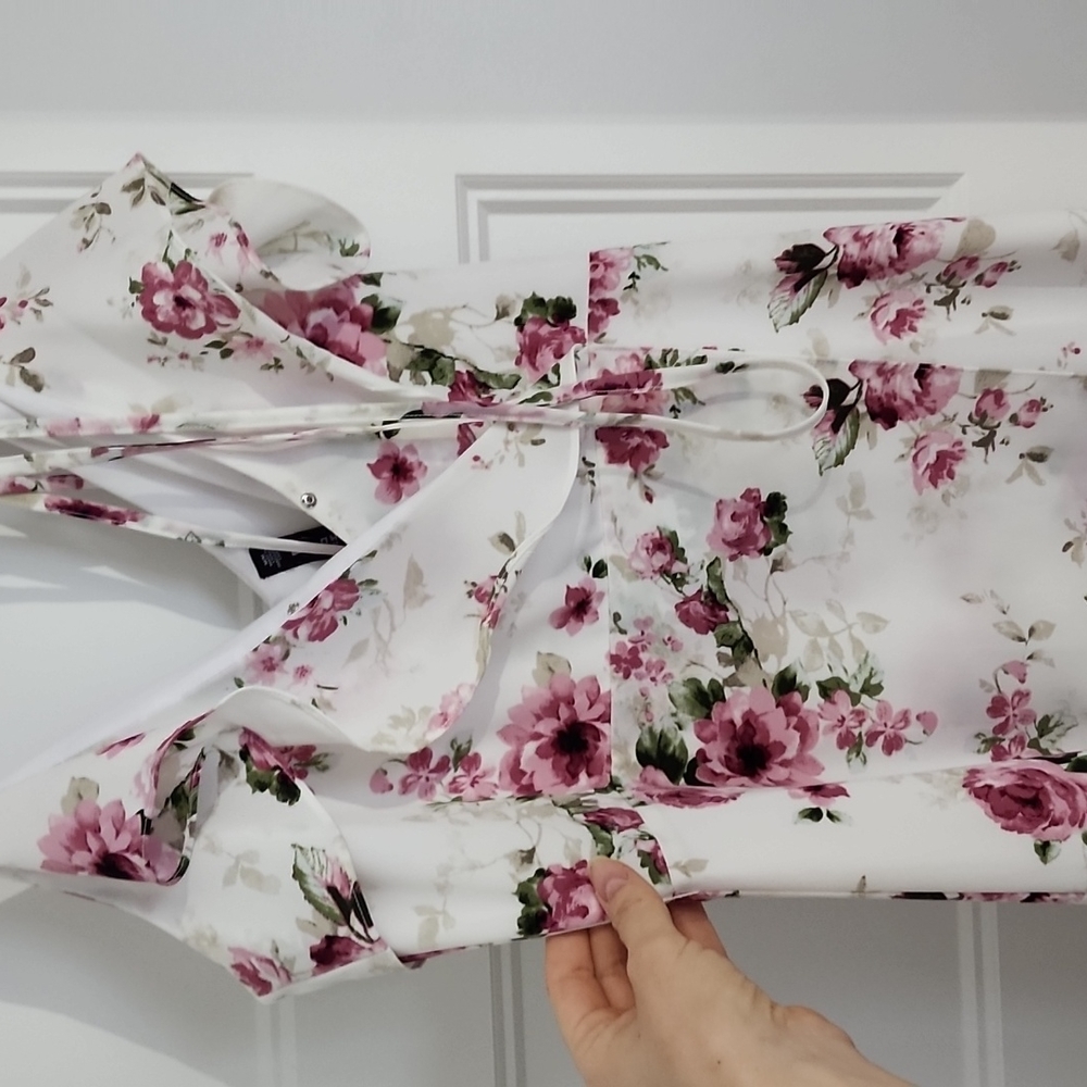 Spring dress - Picture 3 of 4